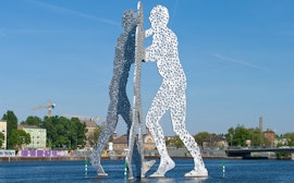 Molecule Men Sculpture