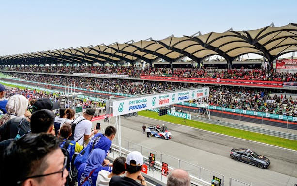 Spectators watching the Petronas Grand Prix of Malaysia 2023 at Sepang International Circuit.