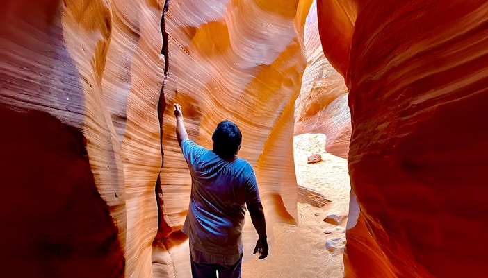 Antelope Canyon tour comparison