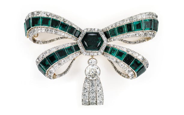 Emerald and diamond brooch from Royal Treasure Museum collection.
