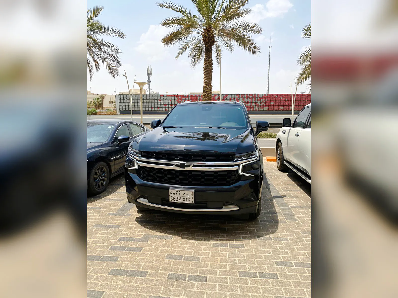 Riyadh: One-Way Private Airport Transfer in GMC SUV Image 3