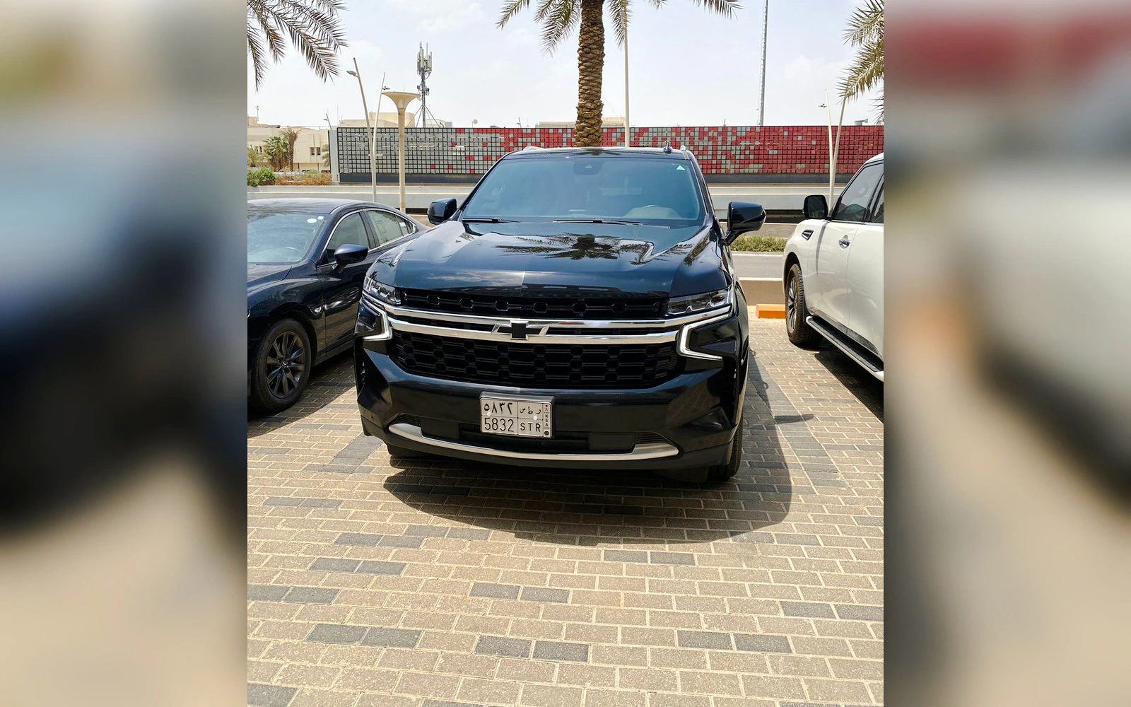 Riyadh: One-Way Private Airport Transfer in GMC SUV Image 3