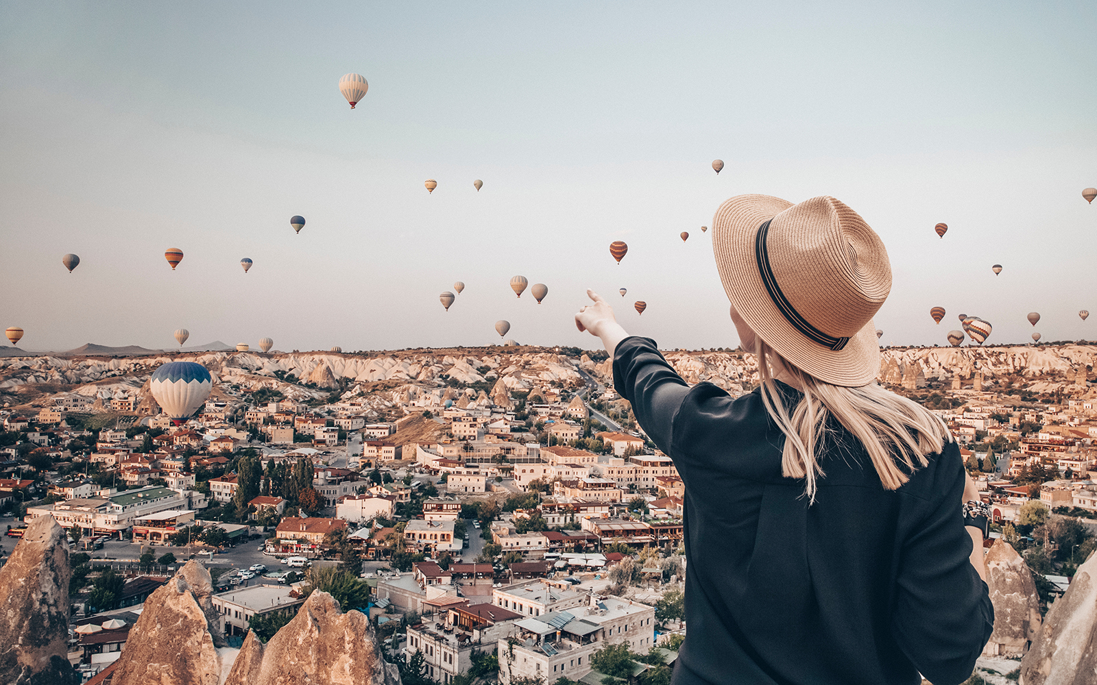 What to Wear on a Hot Air Balloon Ride