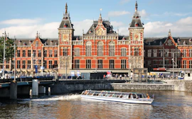 IJ Waterway e Estação Central