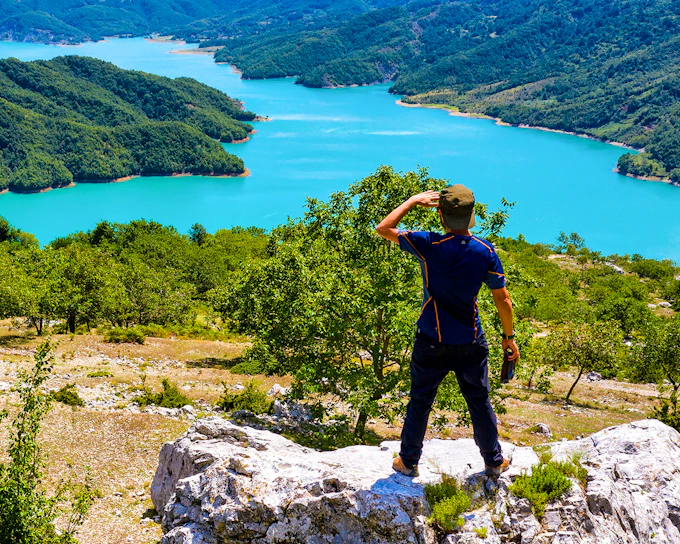 From Tirana: Bovilla Lake & Gamti Mountain Hiking Tour by Minibus