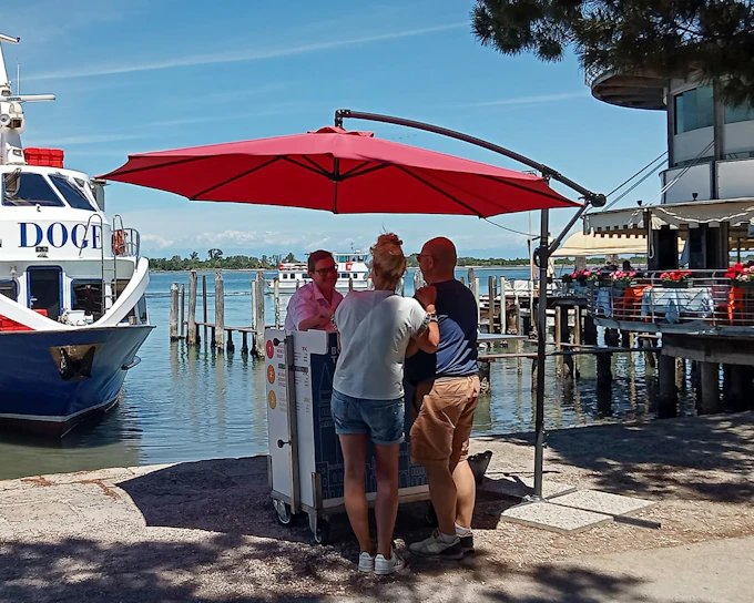 Venice, Murano and Burano Guided Tour from Punta Sabbioni
