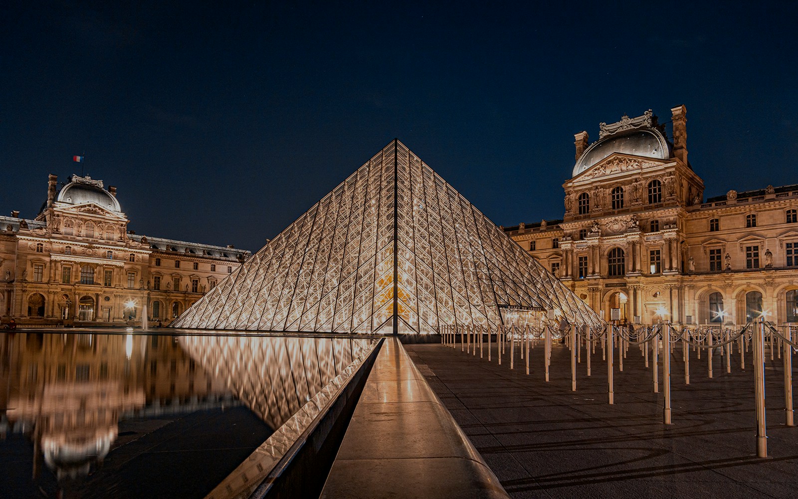 Louvre Museum