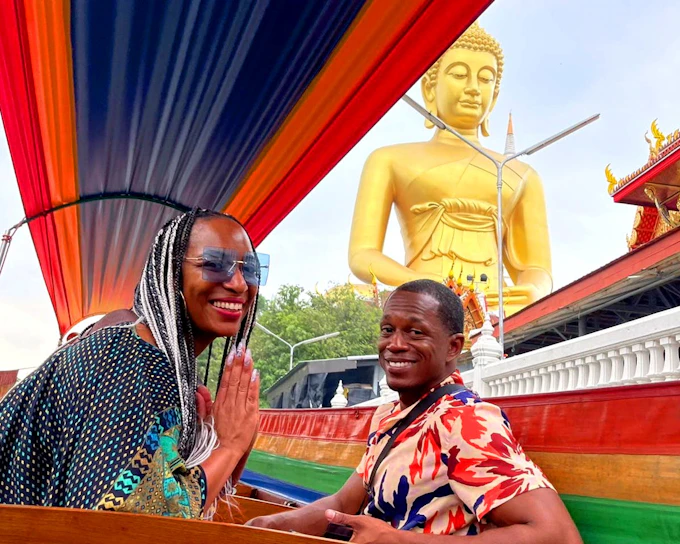 Bangkok Canal Small-Group Guided Longtail Boat Tour (Product 47437)