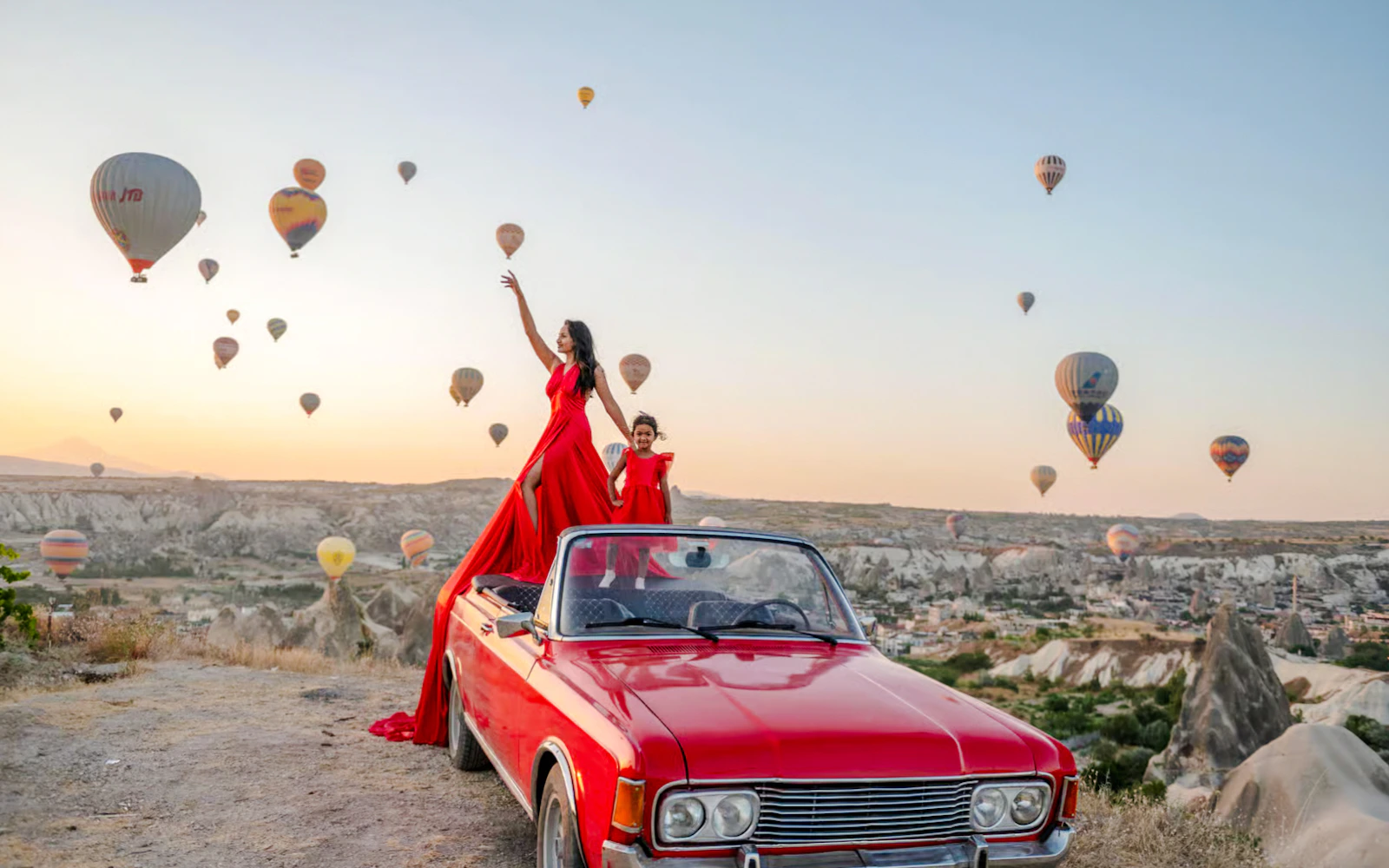 klassische cabrio-tour durch kappadokien mit hoteltransfers-1