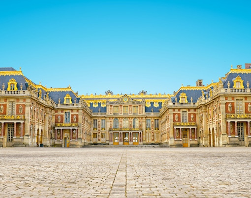 emily in paris luoghi parigi