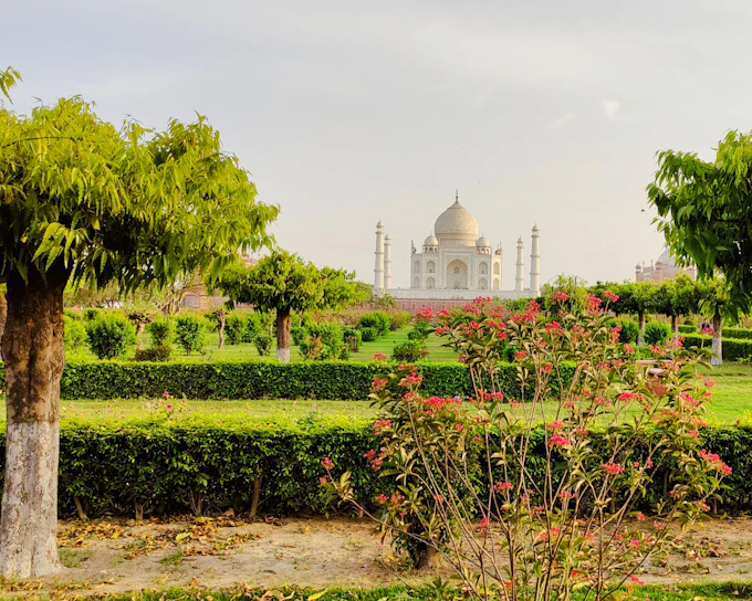 Mehtab Bagh Taj Mahal Sunset Guided Tour with Entry Tickets