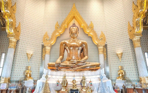 Golden Buddha statue at Wat Traimit temple in Bangkok.