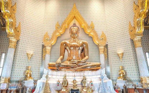 Golden Buddha statue at Wat Traimit temple in Bangkok.