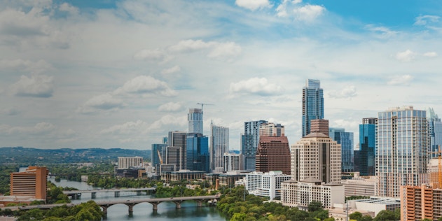 のベストを見つけよう Austin