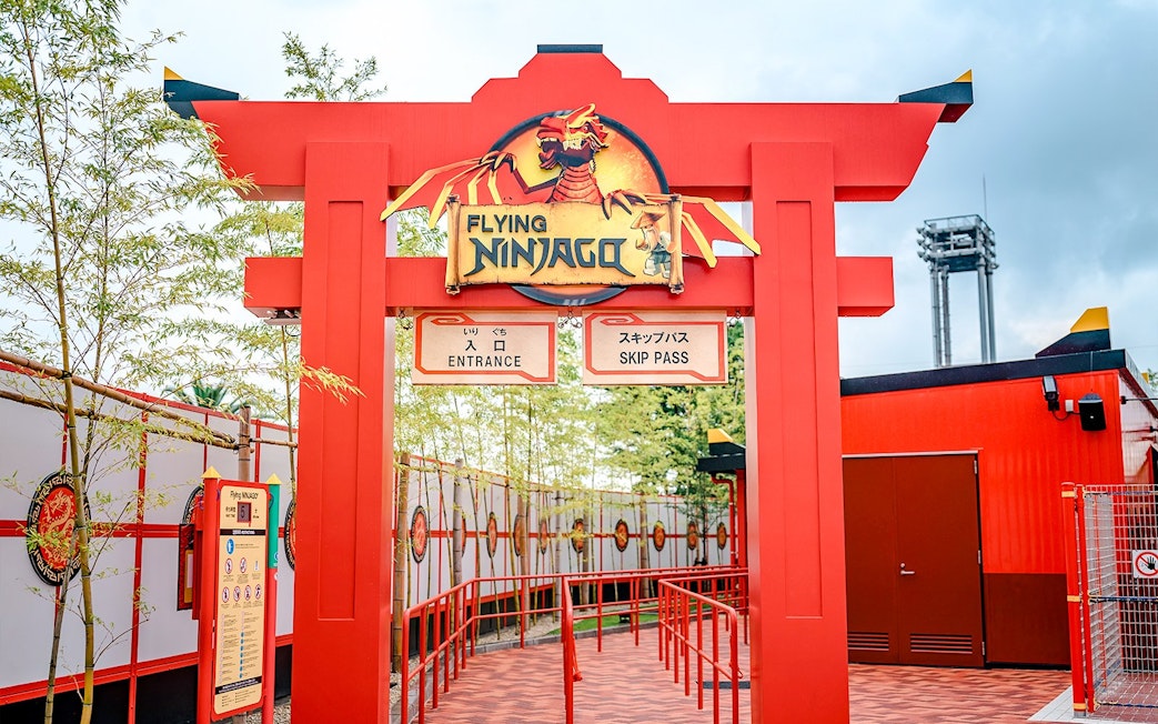 Entrance to Flying Ninjago attraction at LEGOLAND Japan.