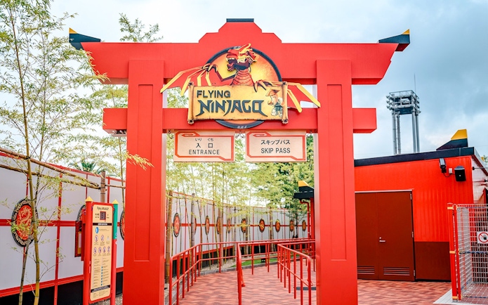 Entrance to Flying Ninjago attraction at LEGOLAND Japan.