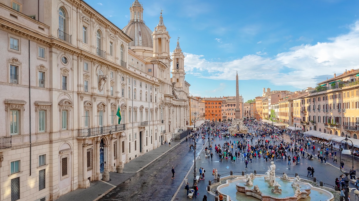 Piazza Navona in Rome with Fountain of the Four Rivers and surrounding architecture.