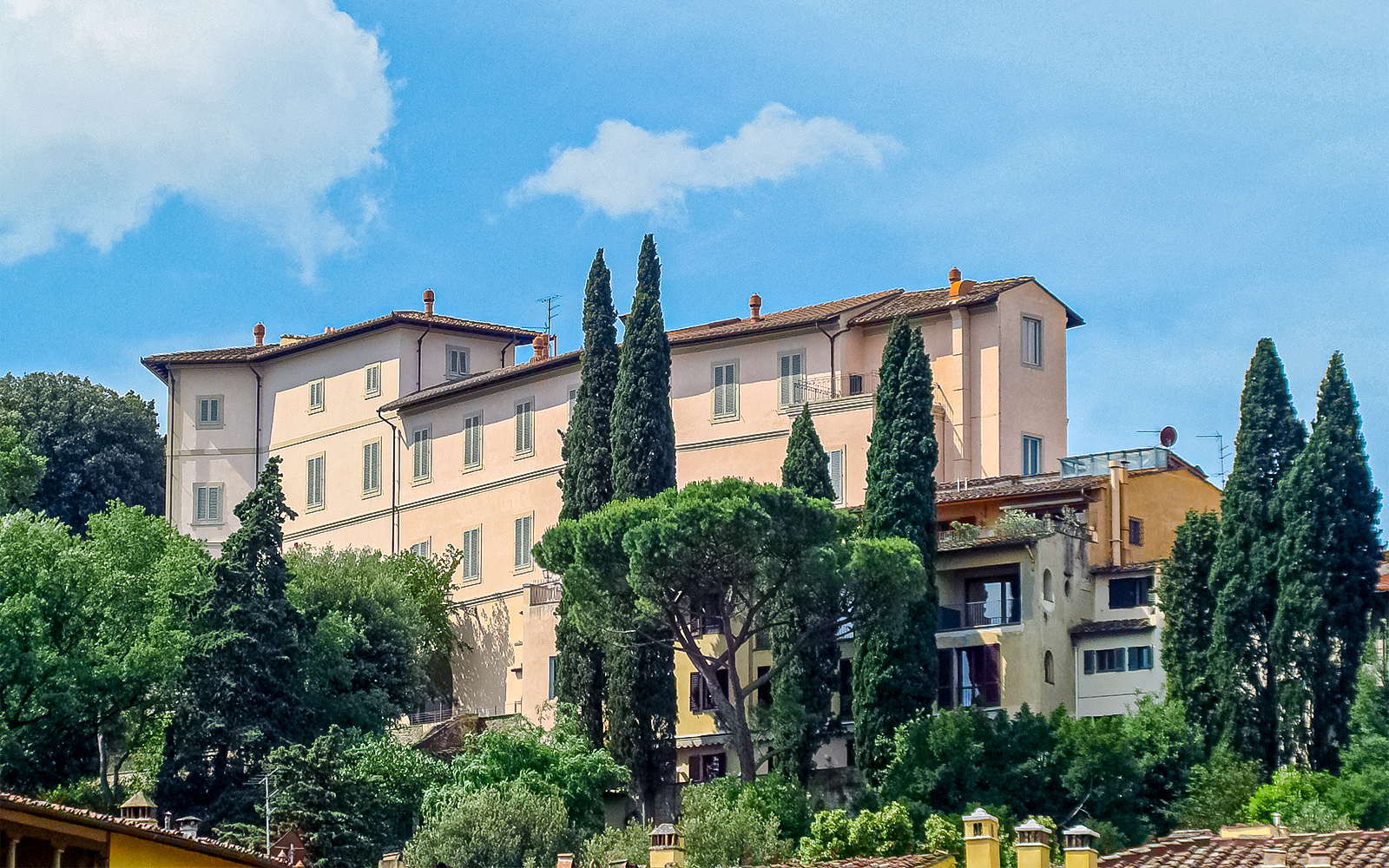 how to get to Elliott Erwitt Exhibition