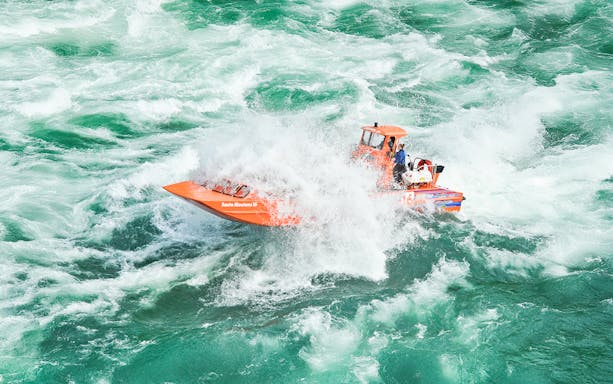 niagara falls (canada) visite en bateau à réaction sur la rivière niagara-5