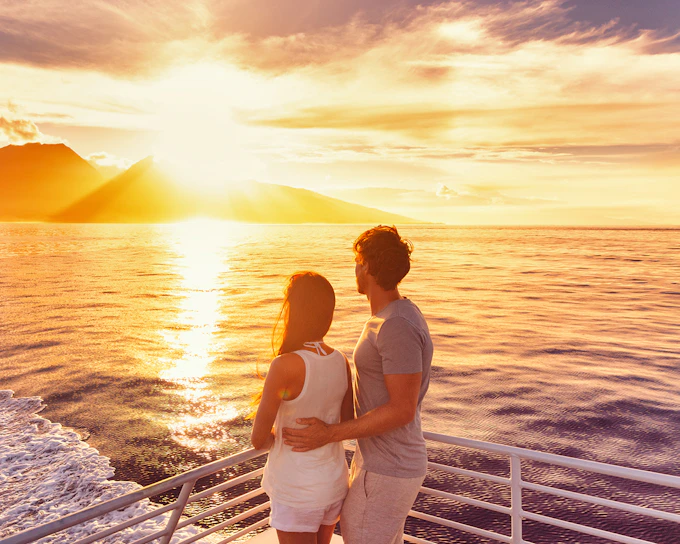 From Split: 1.5-Hour Sunset Sightseeing Cruise with Welcome Drink