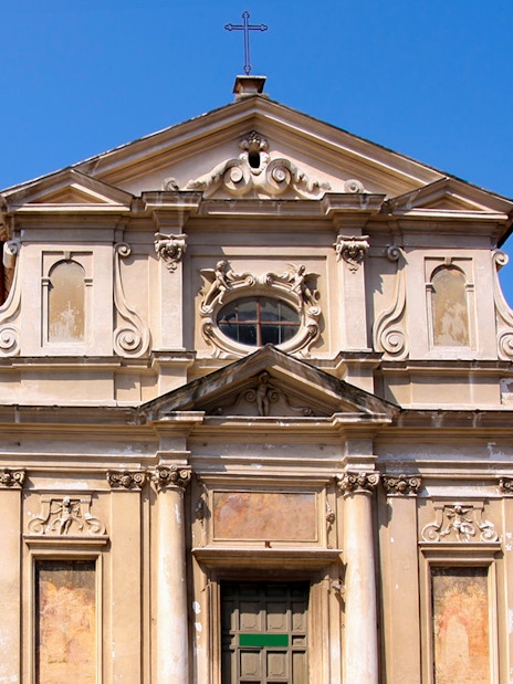 Mamertine Prison entrance in Rome with historical architecture details.