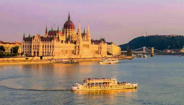 Budapest evening cruises