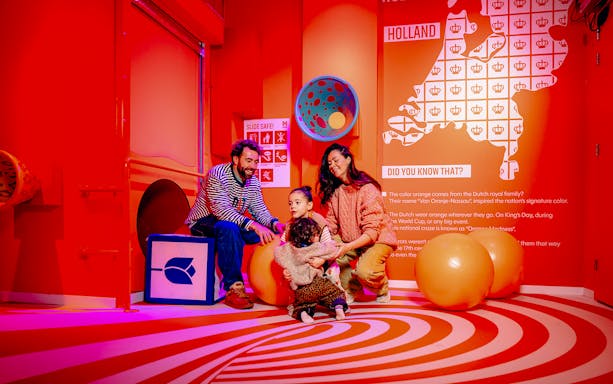 Guests enjoying interactive exhibit on Highlights of Holland tour.