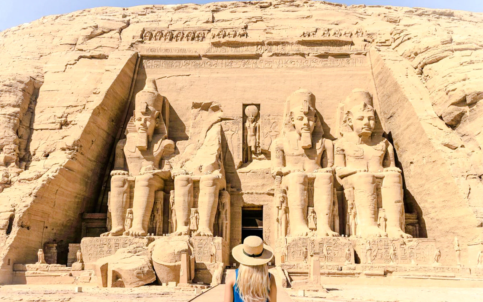 From Aswan: Private Abu Simbel Temples Day Trip with Egyptologist Guide Image 4