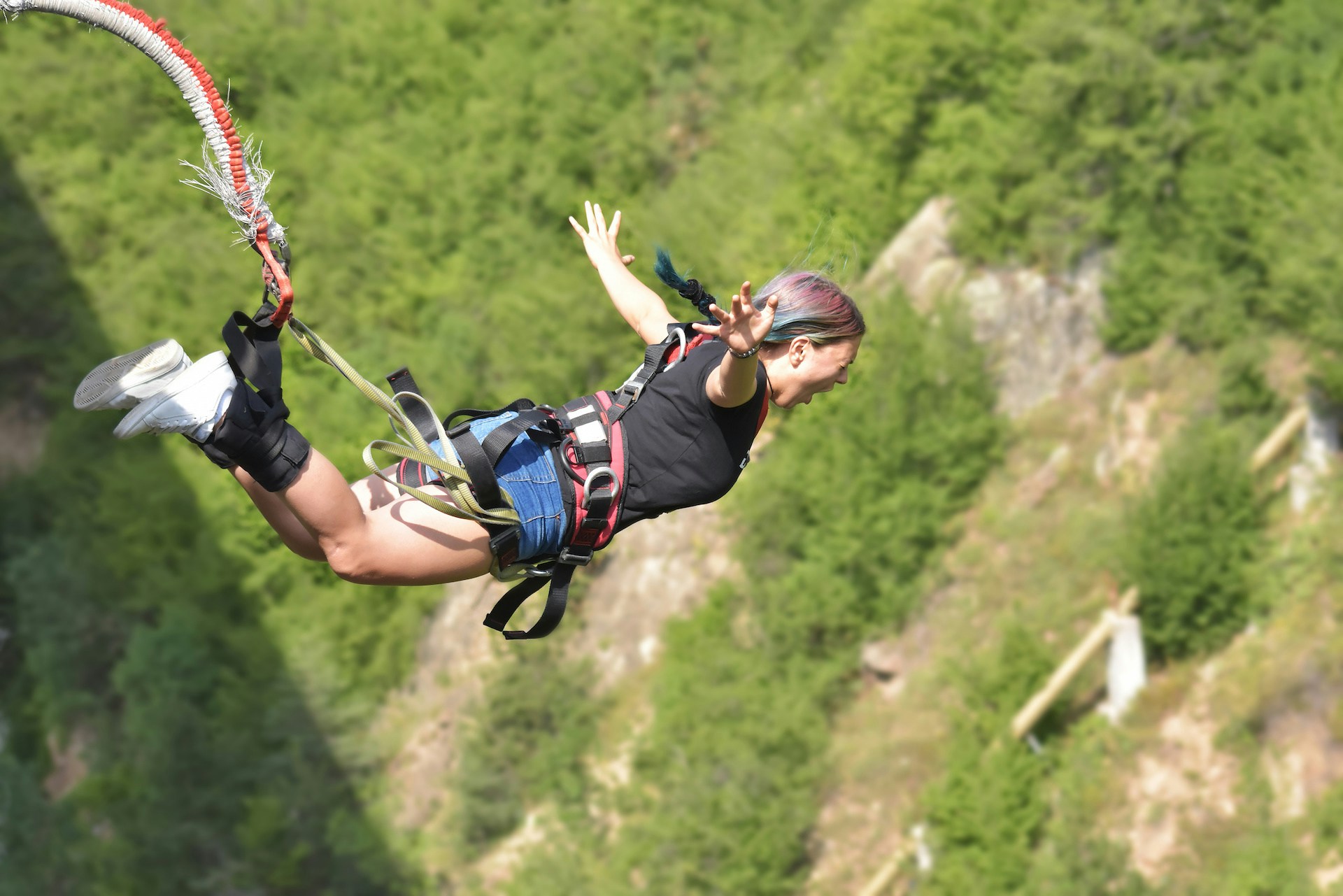 Bungee jump at Stockhorn