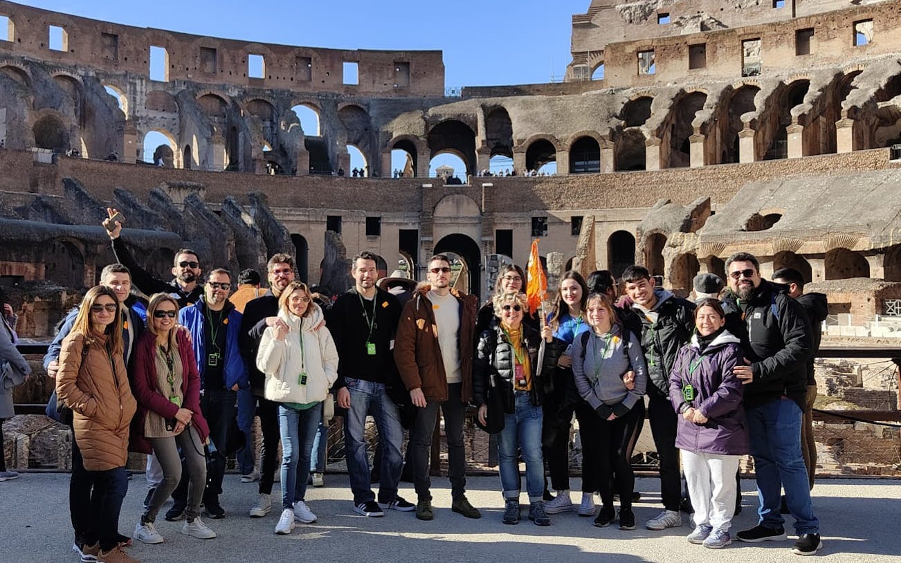 visita guiada al coliseo, el foro romano y el monte palatino con entrada sin filas-1