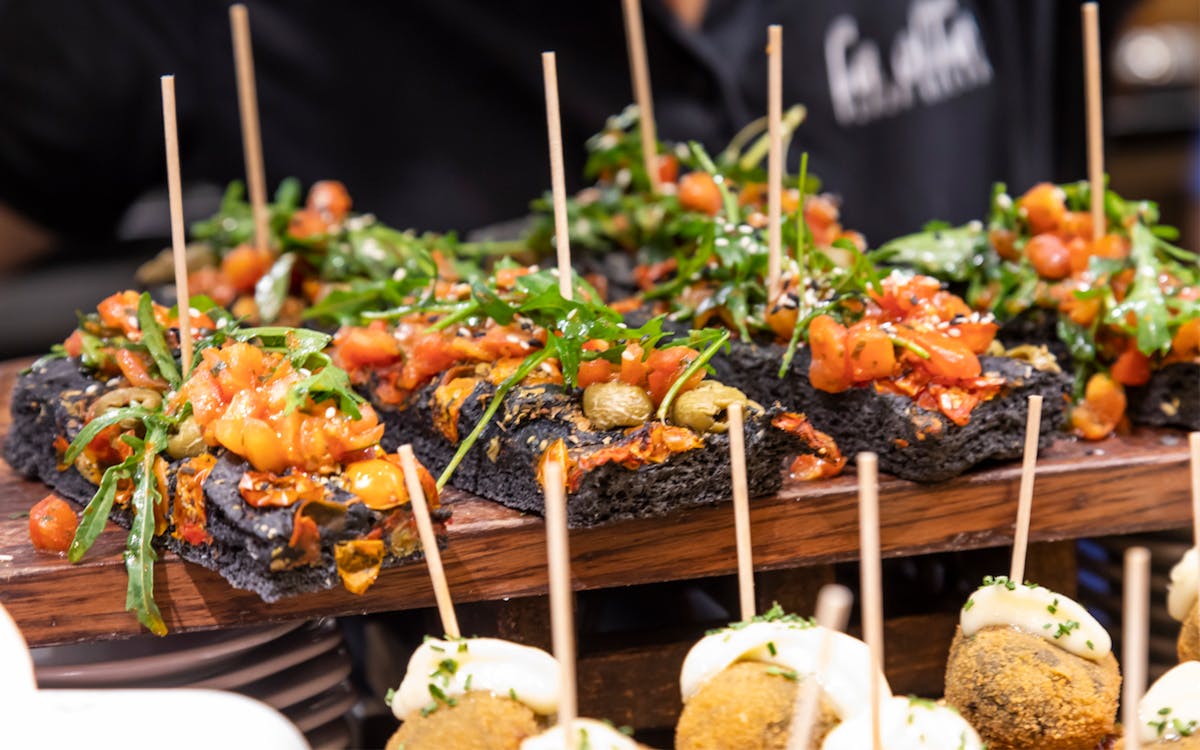 food tour with pintxos tasting in bilbao-16 food tour with pintxos tasting in bilbao-16