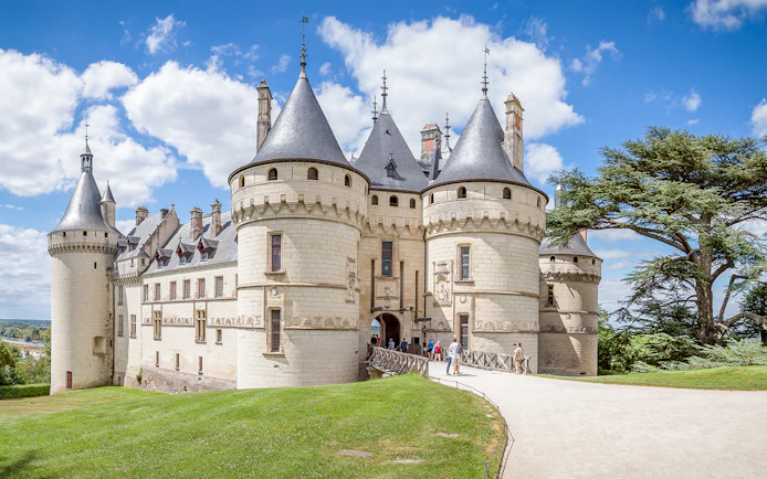 Domaine du Chaumont-sur-Loire Castle with visitors, Loire Valley, skip-the-line tickets available.