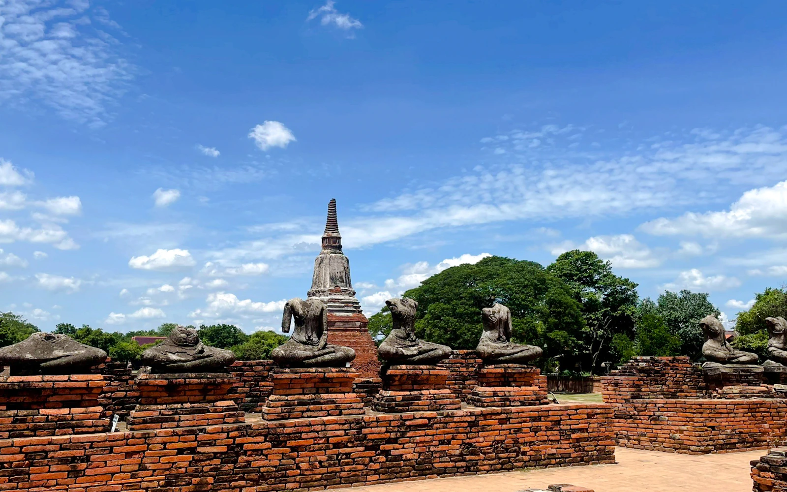 Ayutthaya Historical Park and Bang Pa In Palace Small-Group Guided Tour Image 2