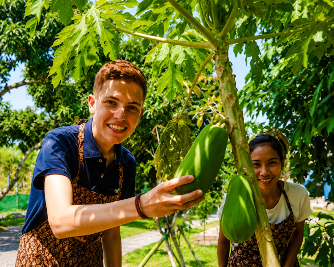 Chiang Mai Thai Cooking Class with Local Market and Organic Garden Visit