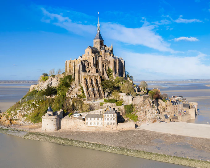 Mont-Saint-Michel Guided Tour of the Island