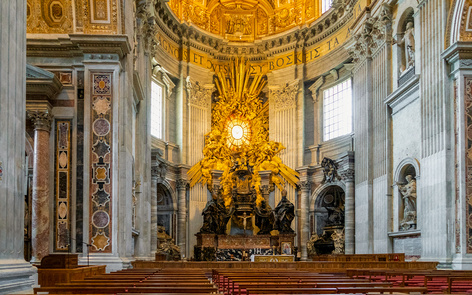 St. Peter’s Chair in vatican