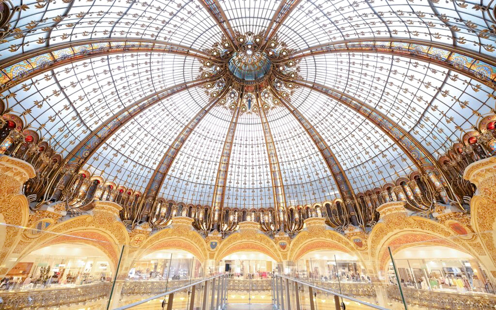 Paris Madeleine District and Théâtre du Parfum Walking Tour with Galeries Lafayette Gift Card Image 7
