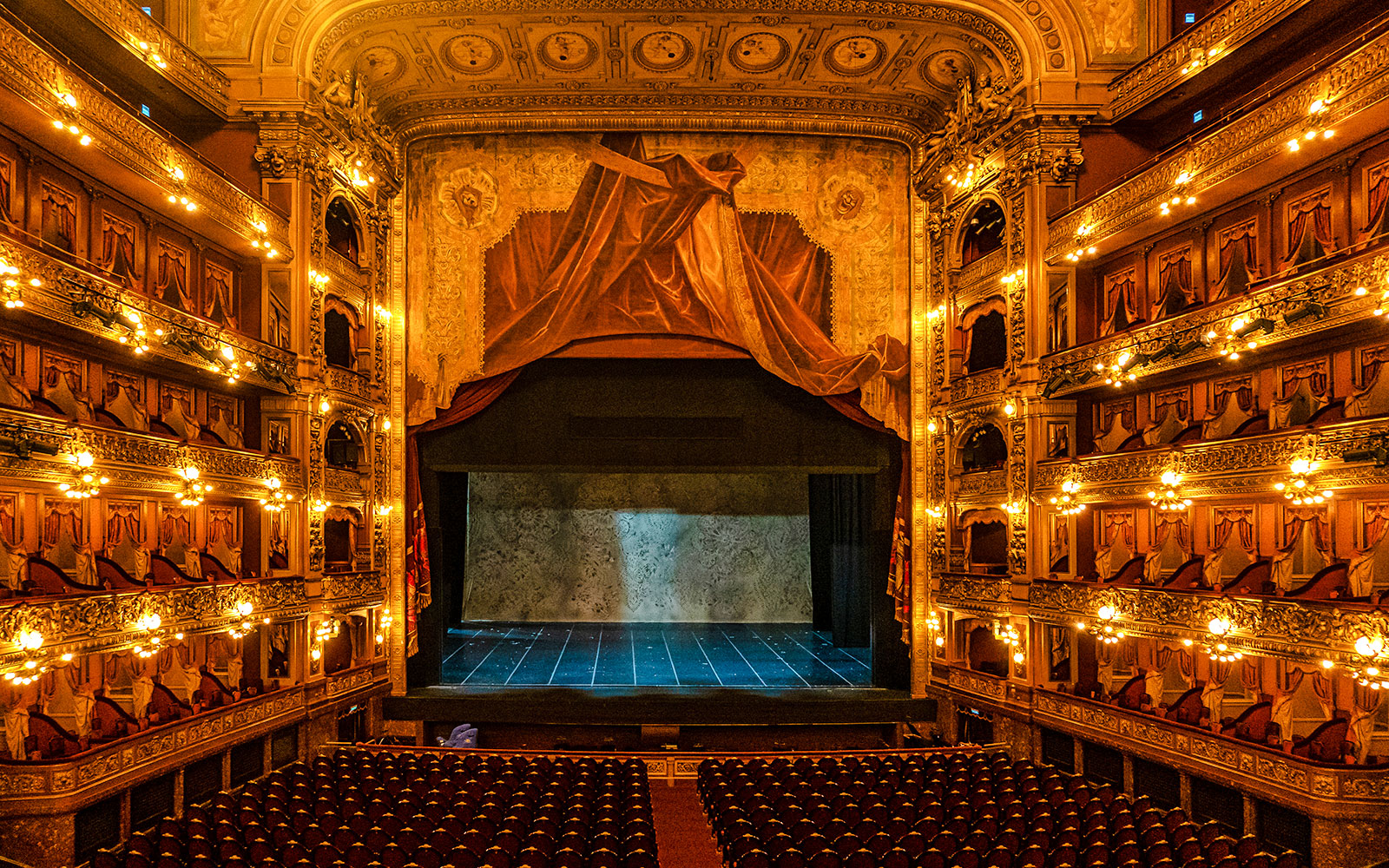 Teatro Colón