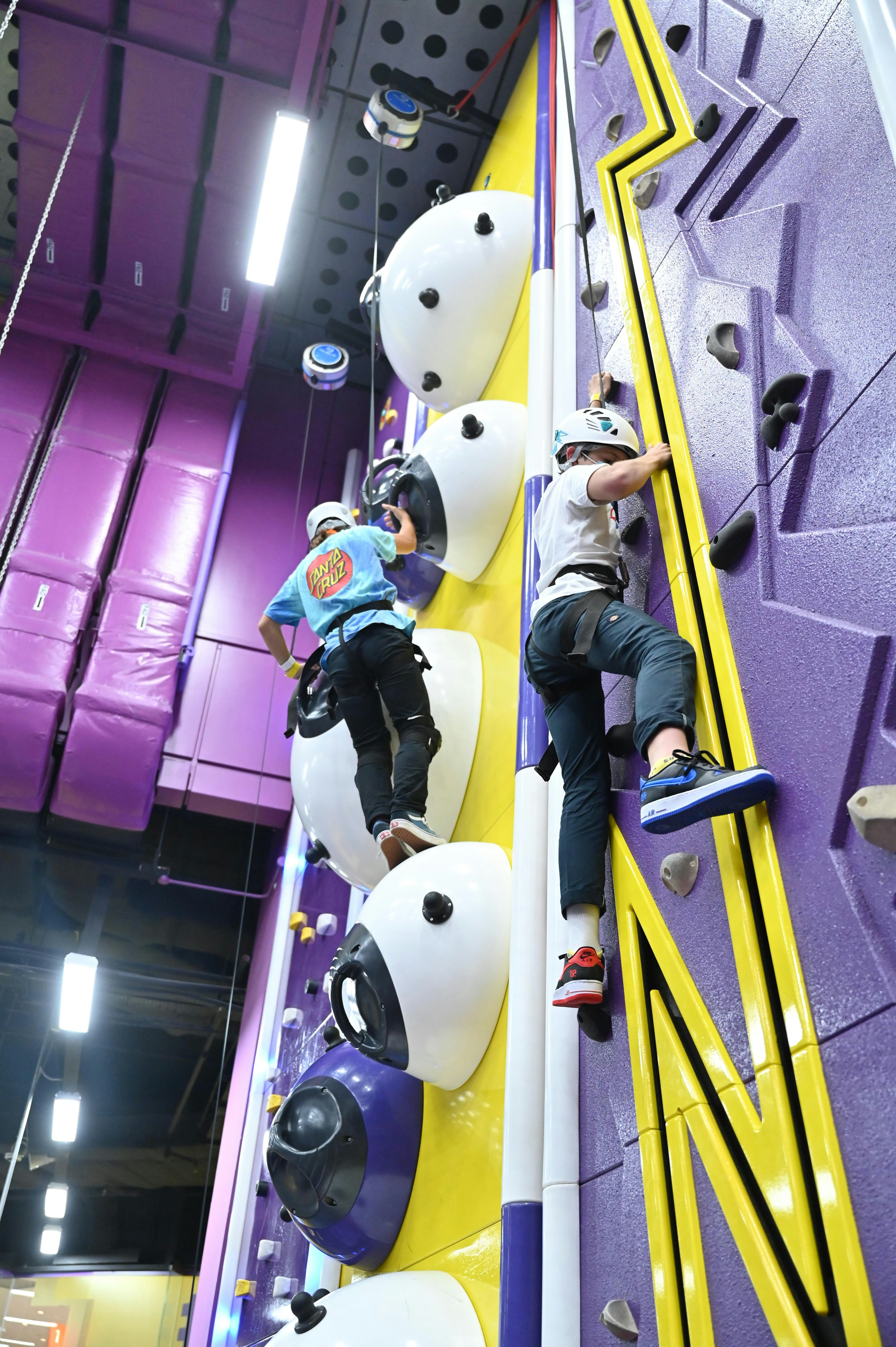 Augmented Climbing Wall