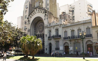 Synagogue facade on the Private Jewish Heritage Tour in Buenos Aires.