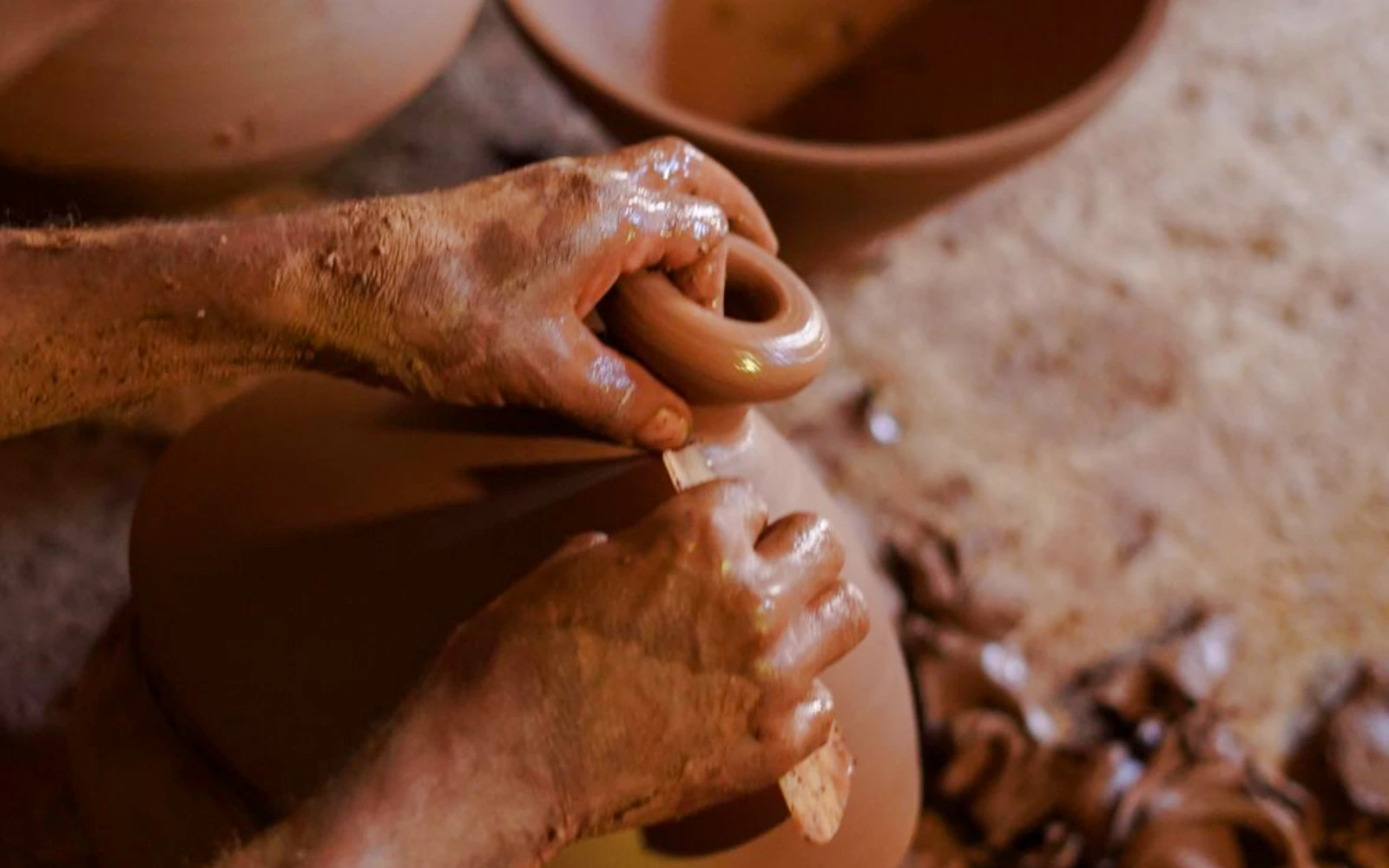 From Marrakech: Amizmiz Pottery Workshop with Guided Nature Walk and Pool Access (Product 56137)