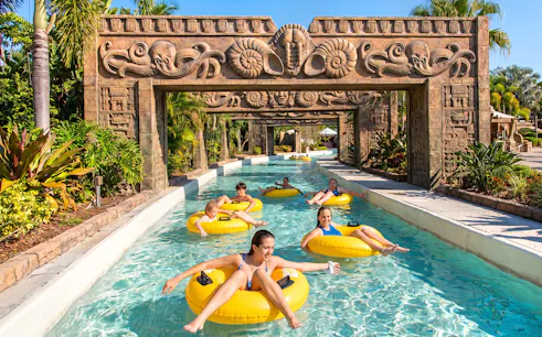 billet d'une journée pour hurricane harbor à los angeles-1