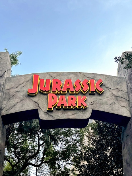 Entrance archway to Jurassic World – The Ride at Universal Studios Hollywood.