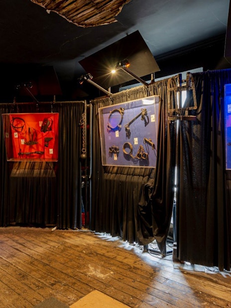 Medieval torture devices displayed in Edinburgh's Terror Tour exhibition.