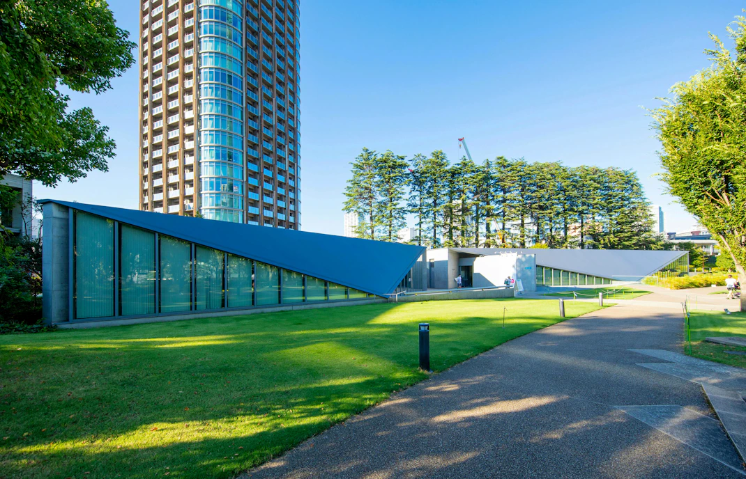 21_21 DESIGN SIGHT museum exterior with modern architecture in Tokyo, Japan.