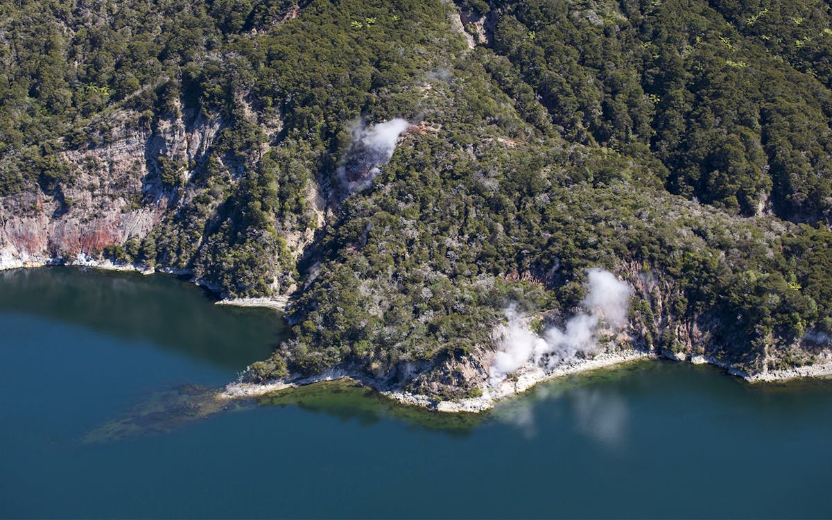 85-minute tour of white island and mount tarawera in a floatplane-9 85-minute tour of white island and mount tarawera in a floatplane-9