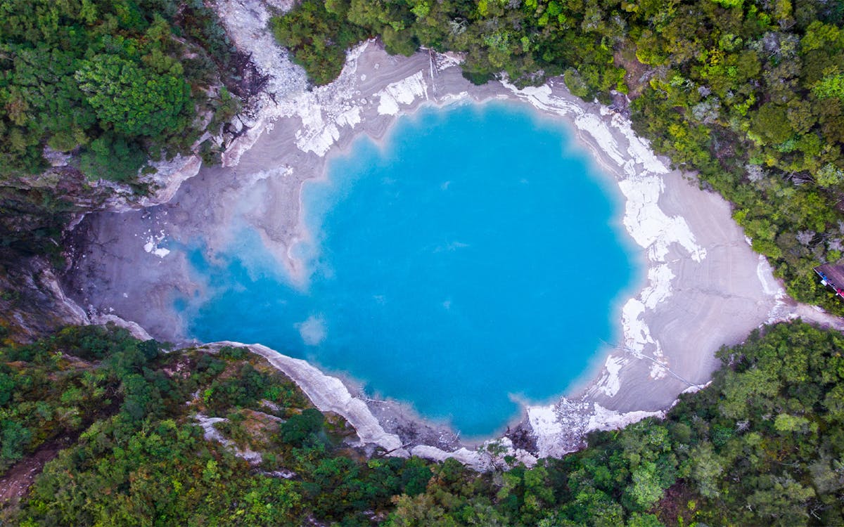 floatplane tour of mount tarawera & orakei korako valley-9 floatplane tour of mount tarawera & orakei korako valley-9