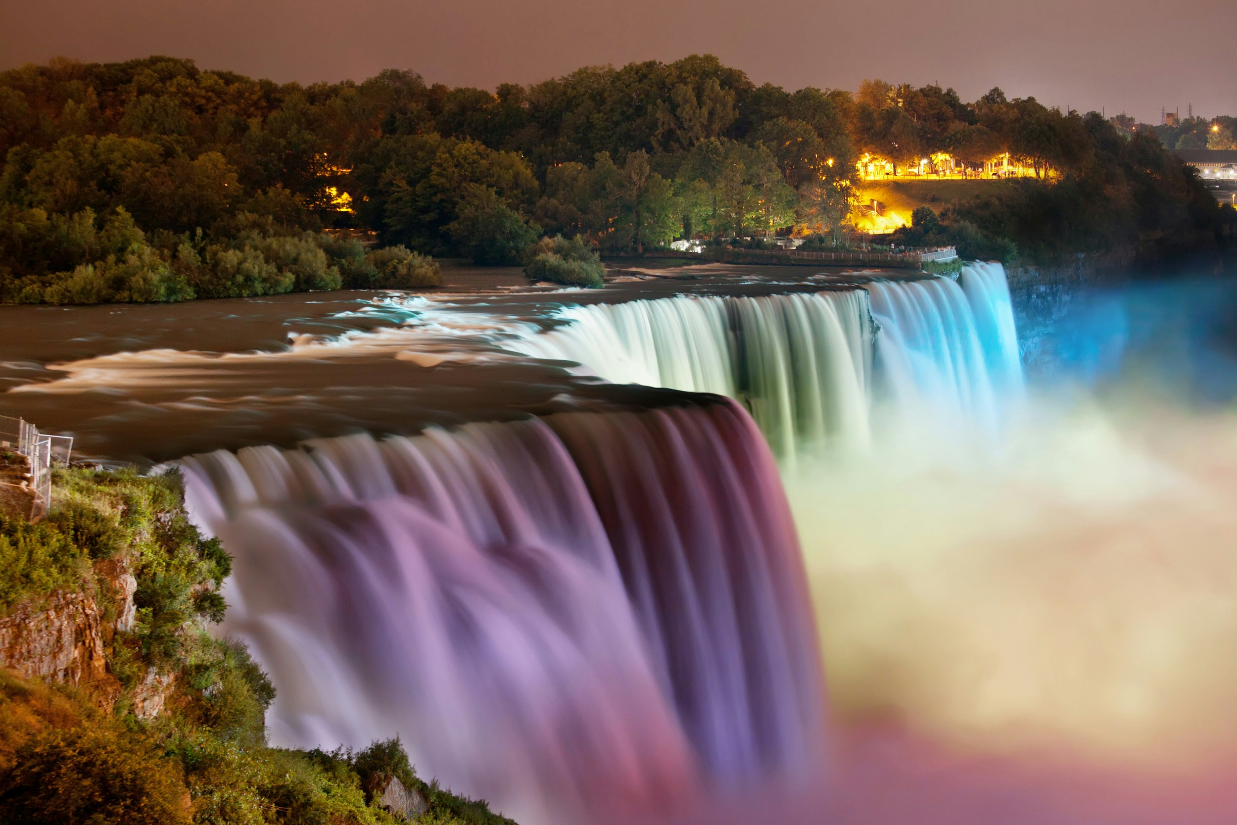 Niagara Falls Night Tours