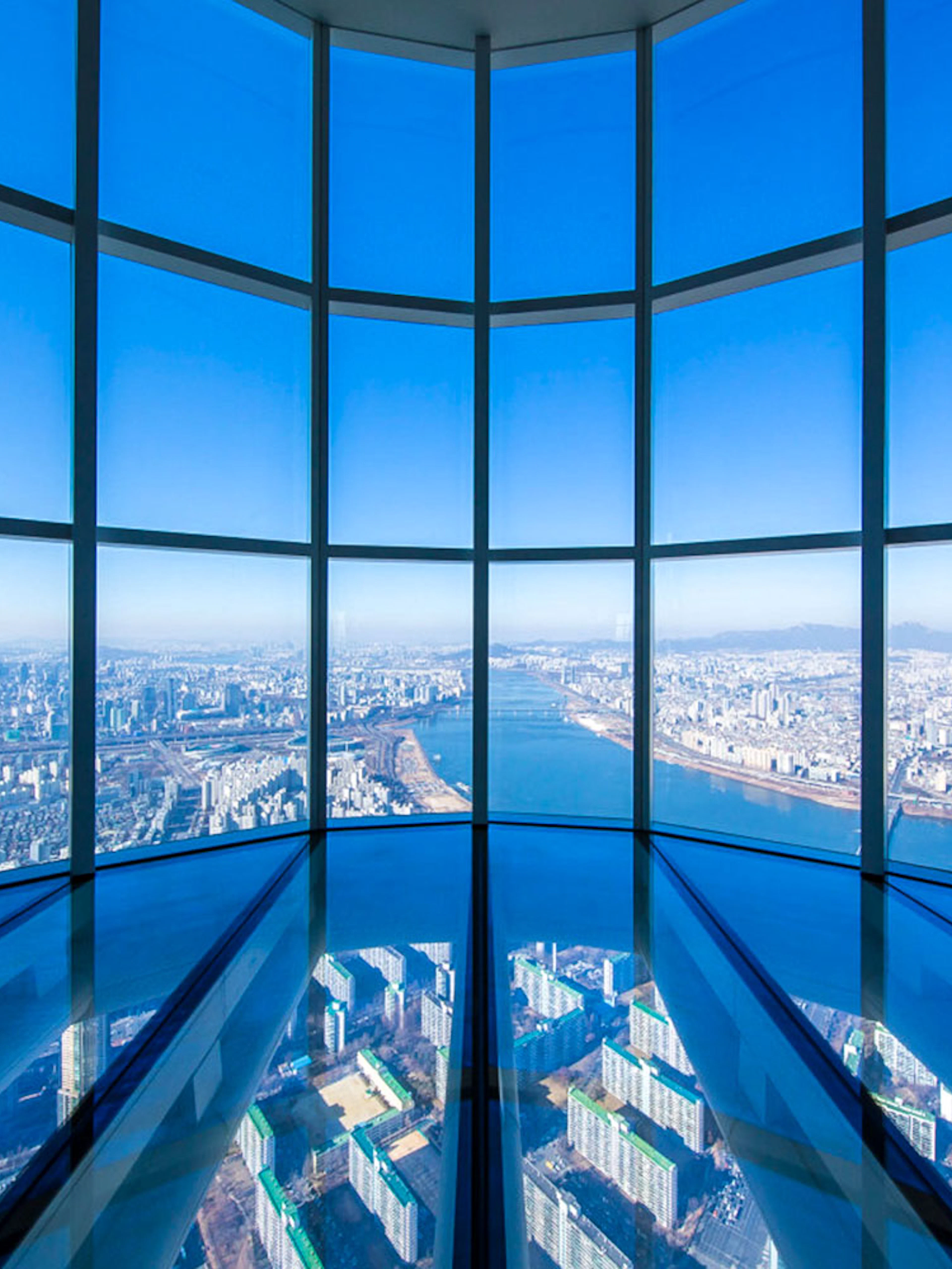 View from Lotte World Tower's Seoul Sky observatory overlooking Seoul and Han River.