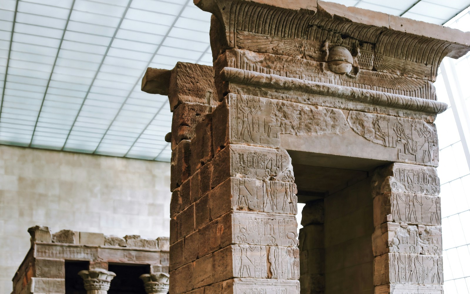 Temple of Dendur at the Metropolitan Museum of Art, New York, ancient Egyptian temple 10 BC.